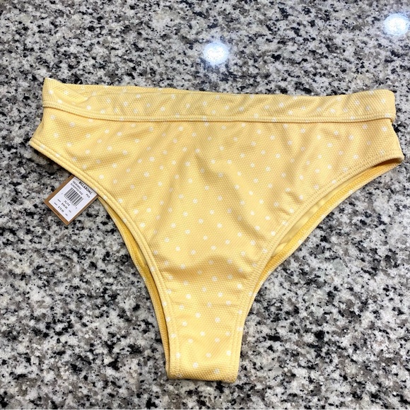 Billabong x Salty Blonde Yellow Polka Dot Bikini Set Size XL New with Tags - Picture 3 of 13